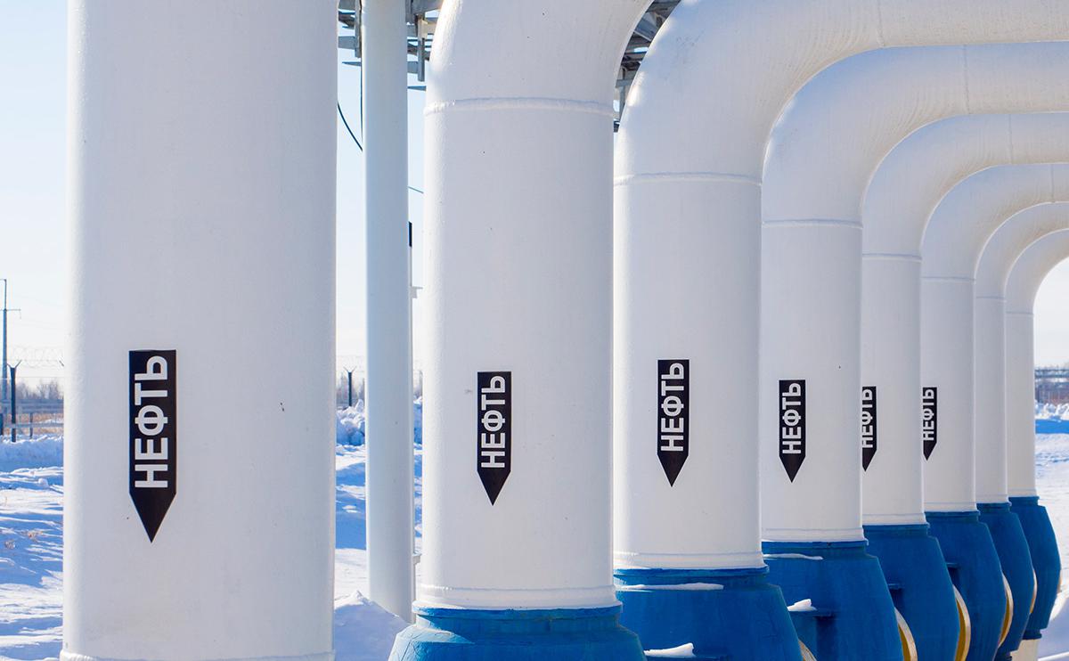Новак сообщил о снижении дисконта нефти Urals до $26&ndash;27 за баррель