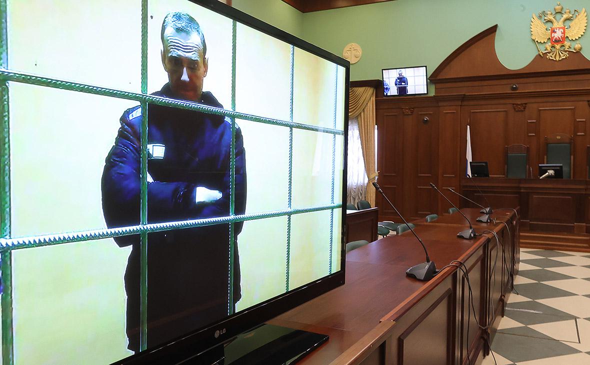 В Кремле заявили об отсутствии полномочий следить за судьбой Навального
