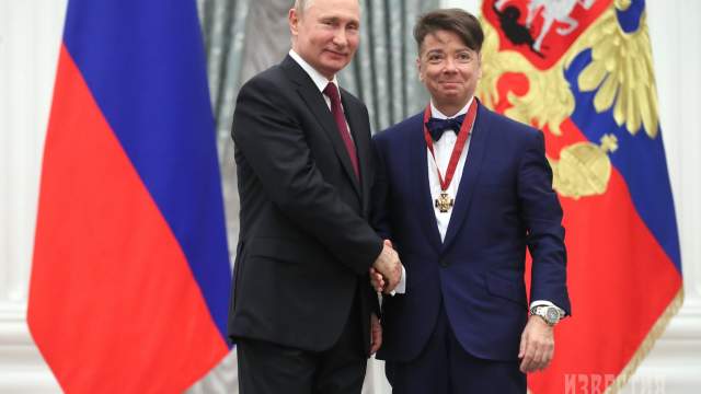 Песков приехал на церемонию прощания с Юдашкиным