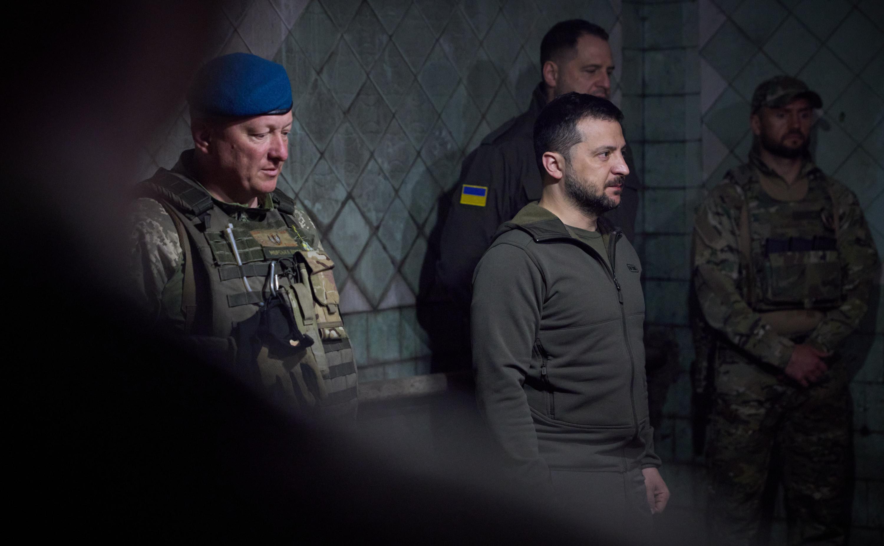 Зеленский сообщил об одной из крупнейших атак дронов на Украину