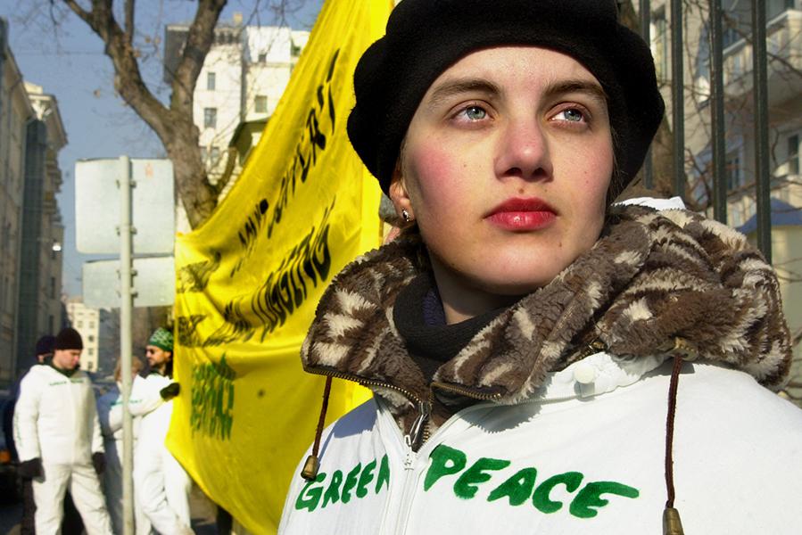 Юристы объяснили, что может грозить за донаты и старые посты о Greenpeace