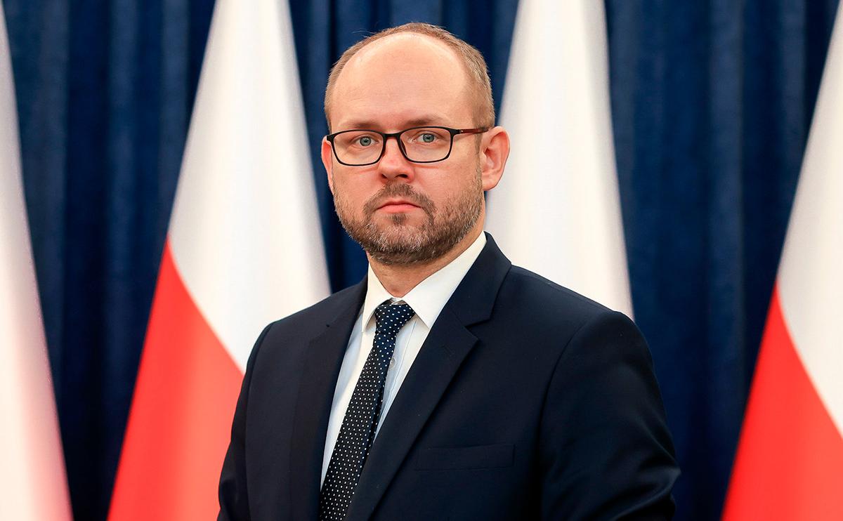 Захарова ответила на требования Польши по репарациям словом &laquo;доиграются&raquo;