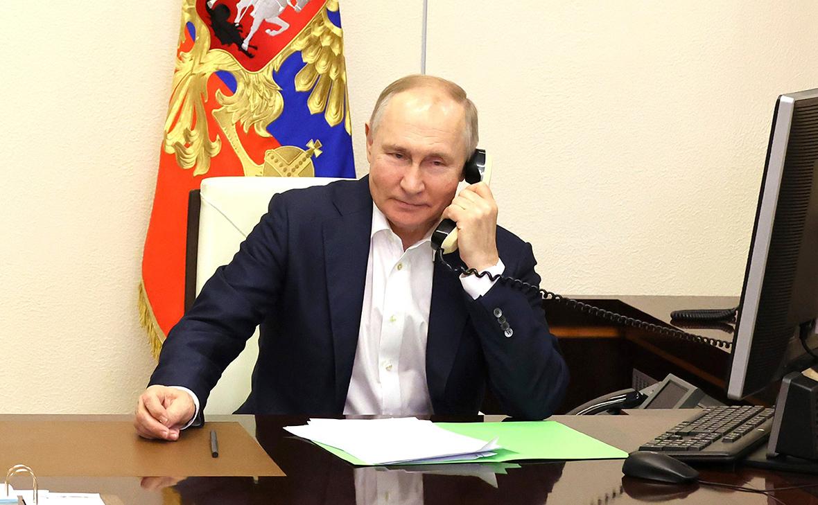 Путин второй раз поздравил Эрдогана с переизбранием на пост президента