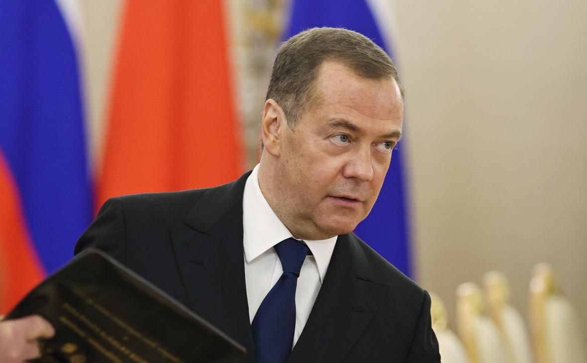 Медведев рассказал, какой вариант исчезновения Украины устроит Россию