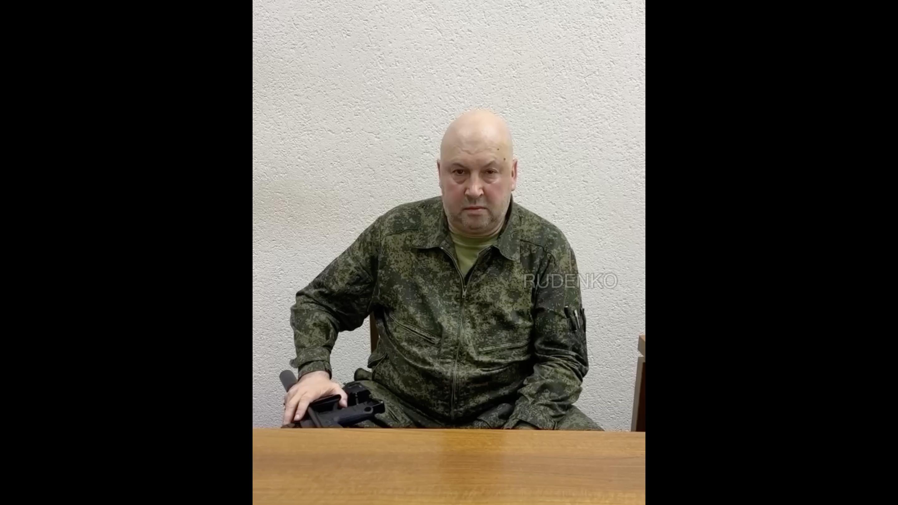 Суровикин обратился к бойцам ЧВК &laquo;Вагнер&raquo; фразой &laquo;мы одной крови&raquo;
