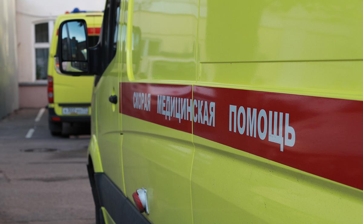 Под Самарой загорелся склад мебели