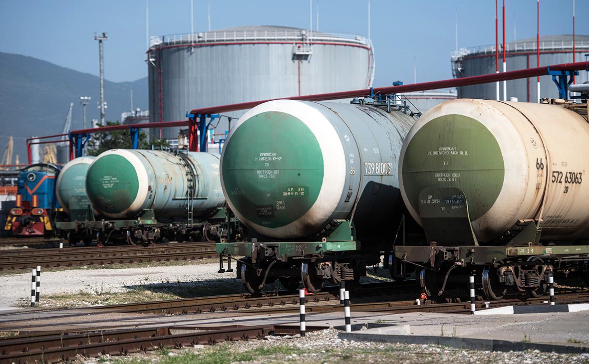 Цена на нефть Urals впервые с начала года превысила $65 за баррель