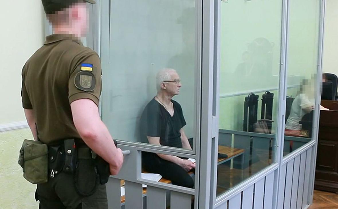 На экс-лидера Компартии Украины завели уголовные дела за поддержку России