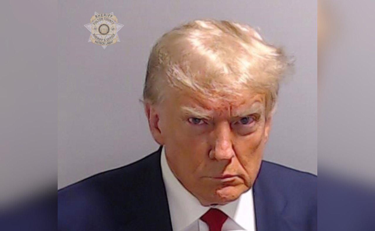 Байден во время ареста Трампа написал &laquo;отличный день&raquo;