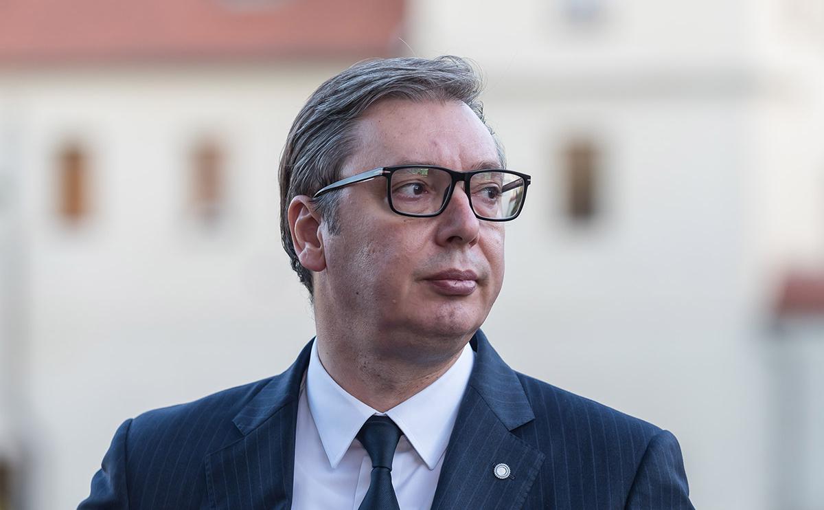 Вучич дал интервью Такеру Карлсону и заявил о &laquo;раздавленной&raquo; экономике ЕС