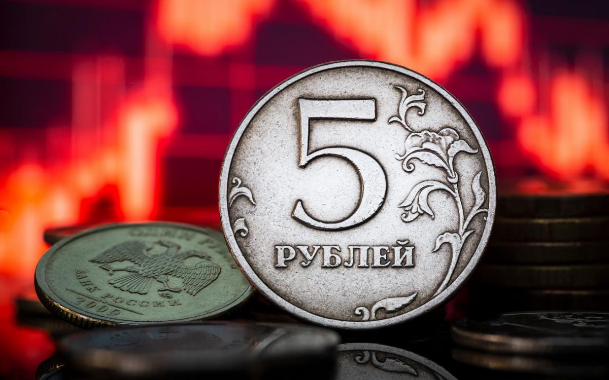 Средняя ставка по потребкредитам впервые с начала года превысила 20%