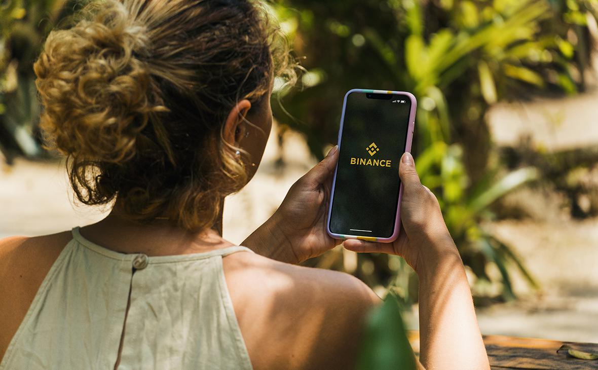 Криптобиржа Binance допустила уход с российского рынка
