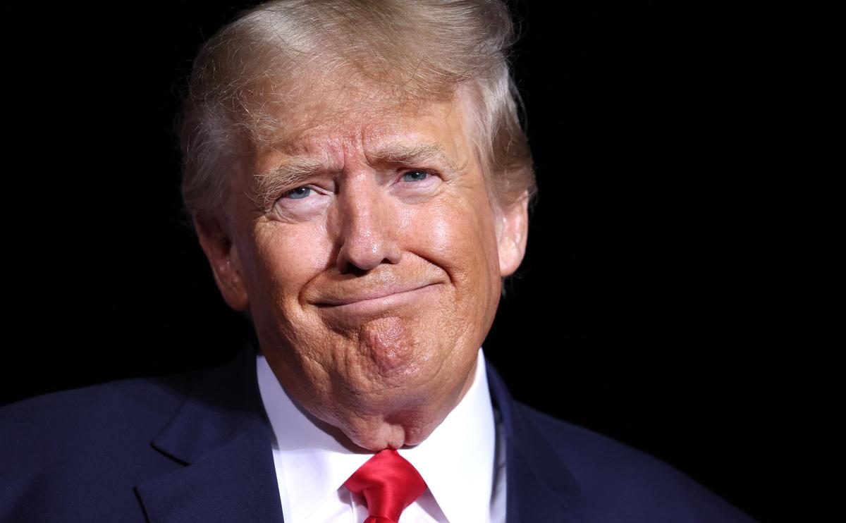 Суд в Джорджии по ошибке опубликовал текст с обвинениями против Трампа