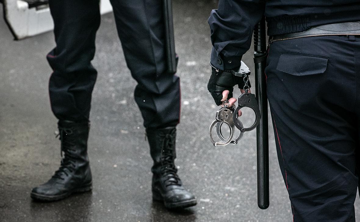 Суд в Воронеже оштрафовал сорвавшего с детей нашивки с Z мужчину