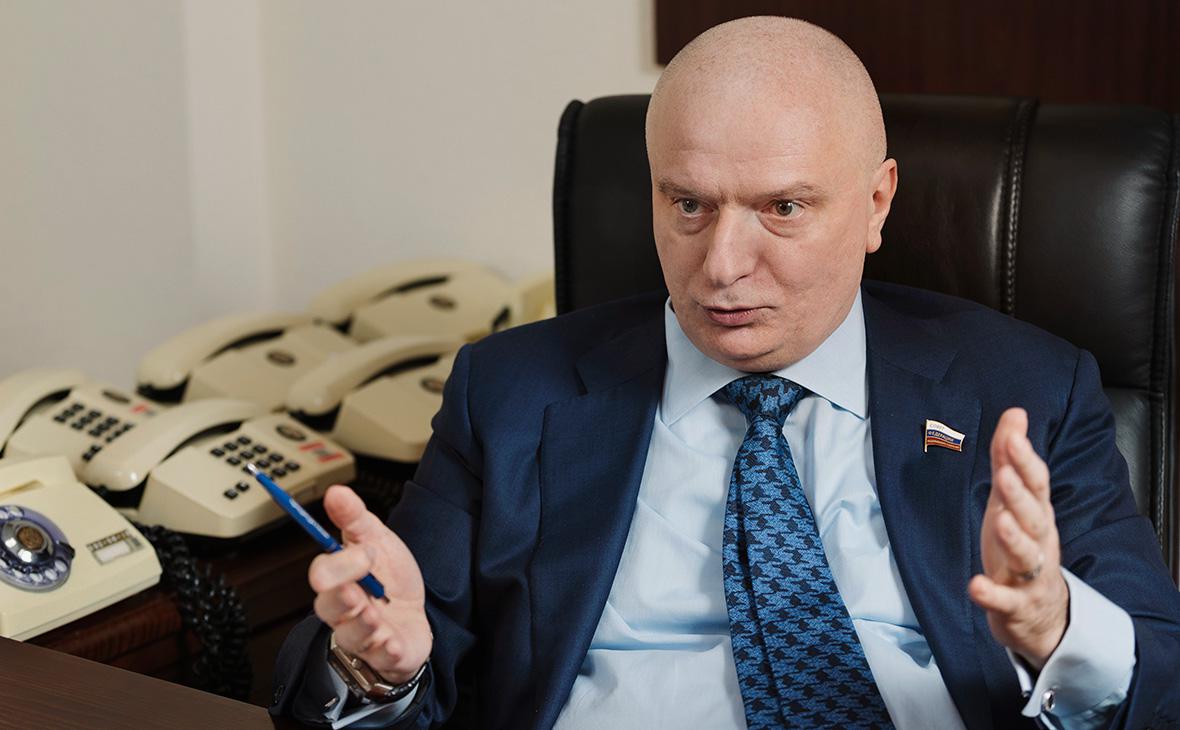 Верховный суд запретил винить покупателей в отравлении алкоголем
