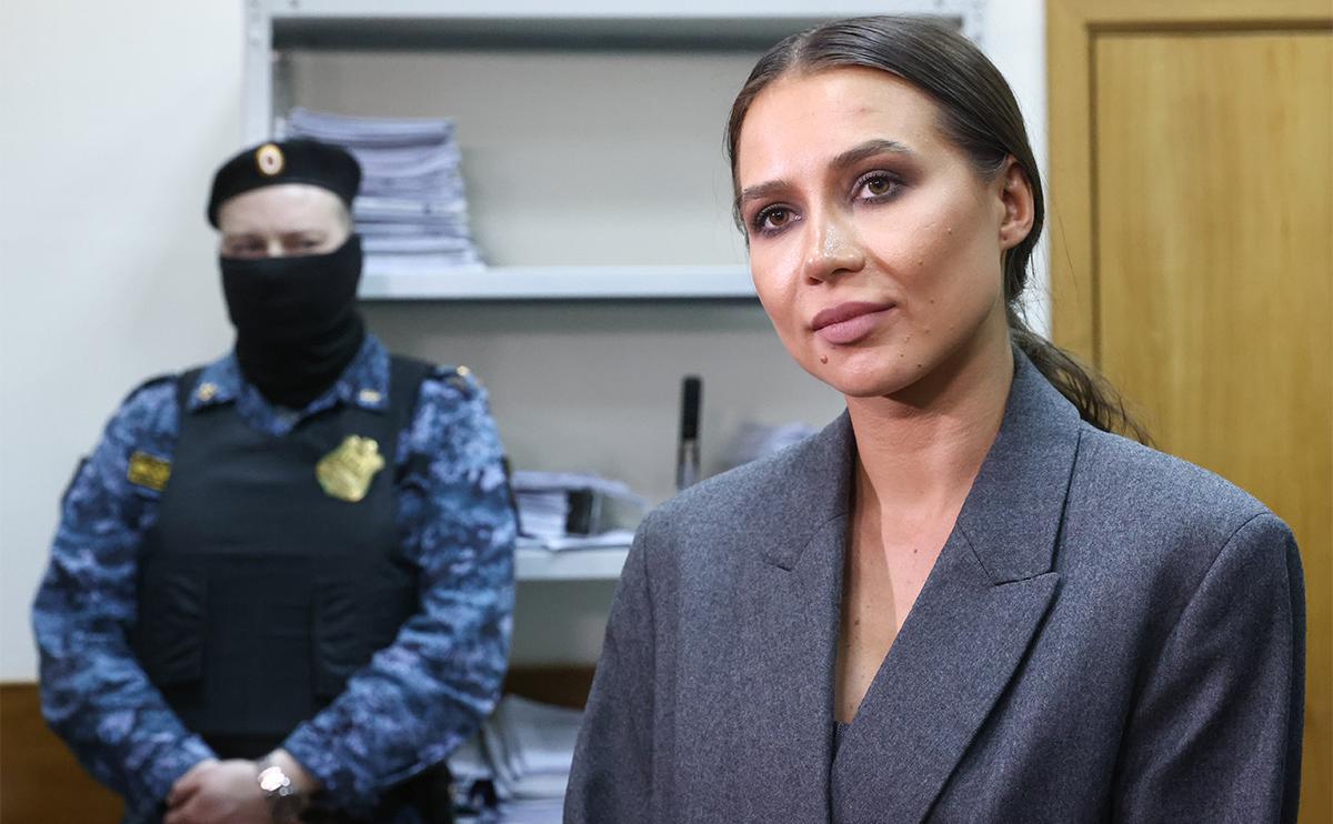 Суд отказался переводить Лерчек под домашний арест