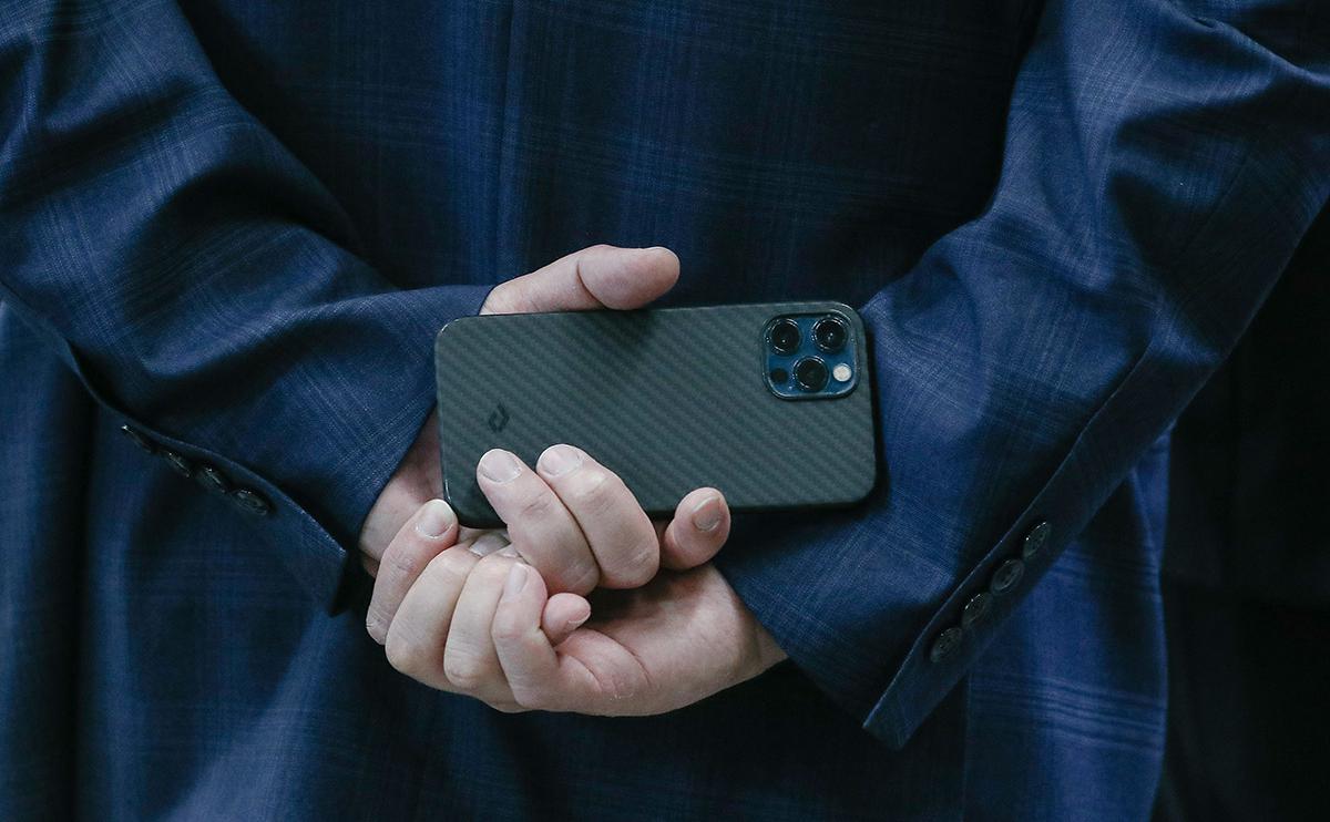 Китай запретил сотрудникам нескольких министерств использовать iPhone