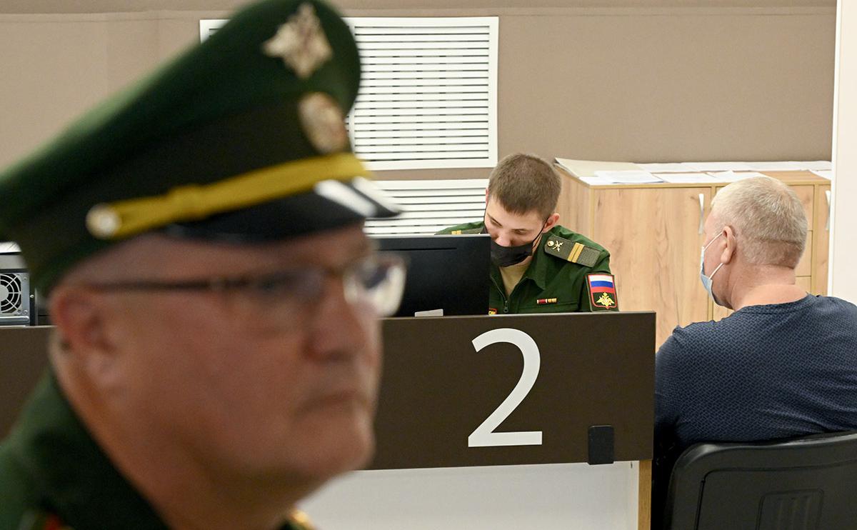 Медведев посетил полигон в ДНР вблизи линии соприкосновения