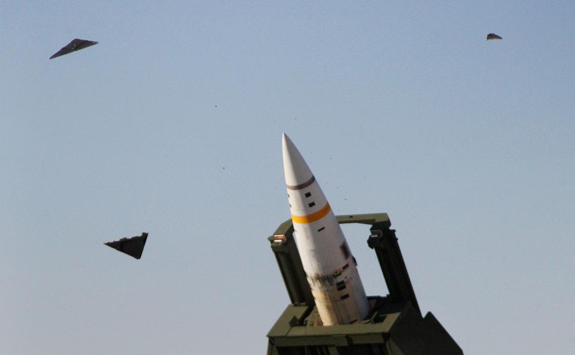 США задумались о поставке ВСУ дальнобойных ракет с кассетными снарядами