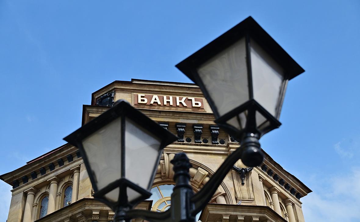 ВТБ запустил международные переводы наличными