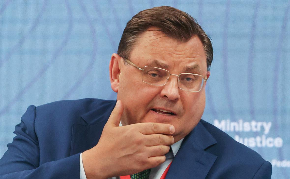 Бастрыкин призвал прописать государственную идеологию в Конституции