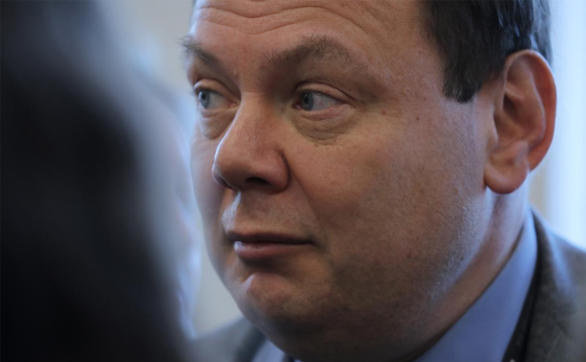 Песков фразой &laquo;Родина у них одна&raquo; оценил возвращение бизнесменов в Россию