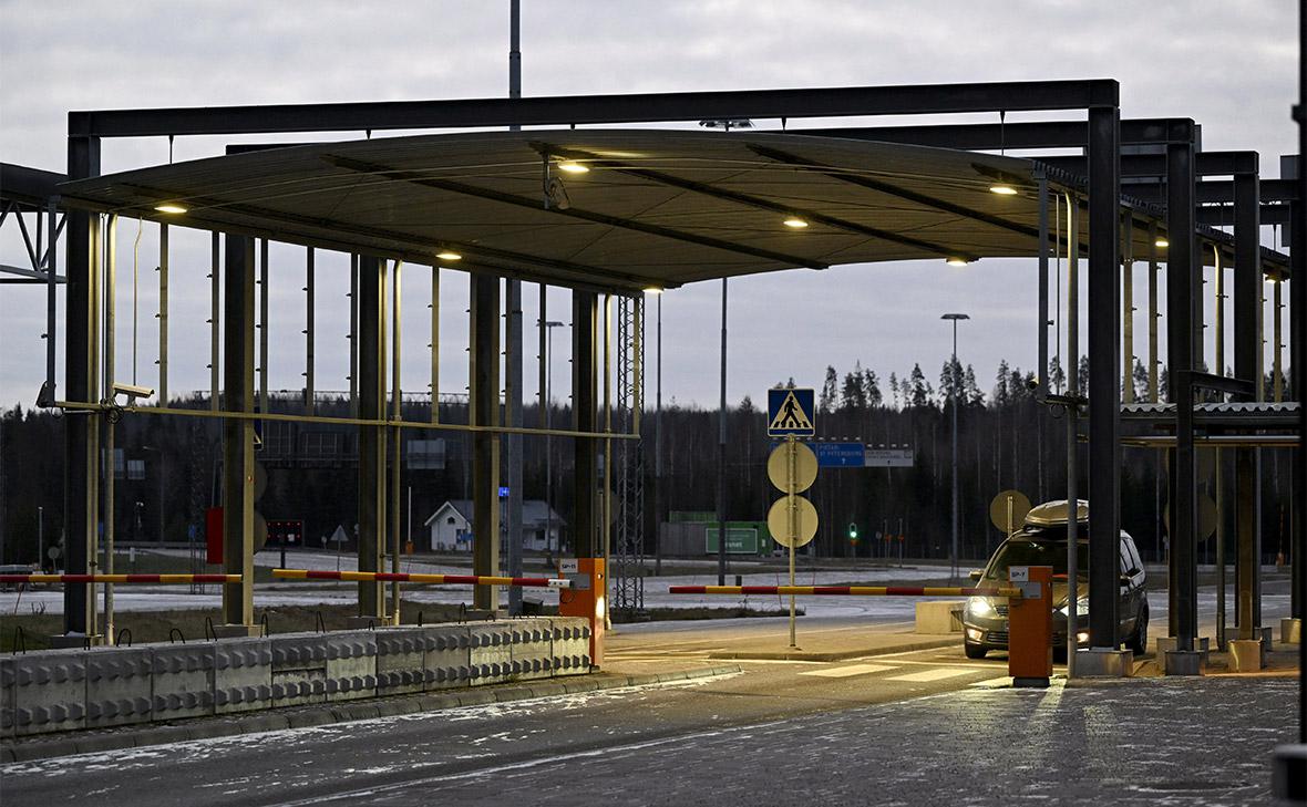 Финляндия установит заграждения на четырех погранпереходах с Россией