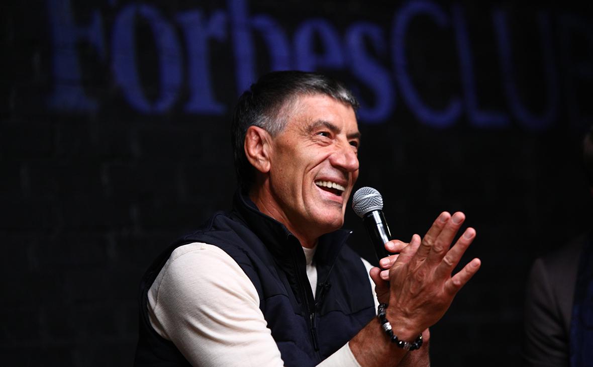 Forbes объявил об отказе от продажи после данных о покупателе из России