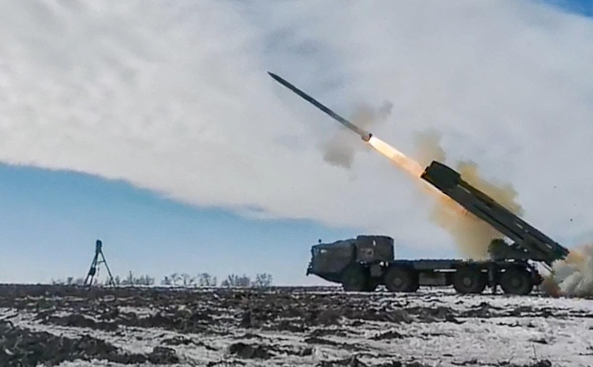 Кремль не увидел связи между помощью Запада и готовностью Киева к диалогу